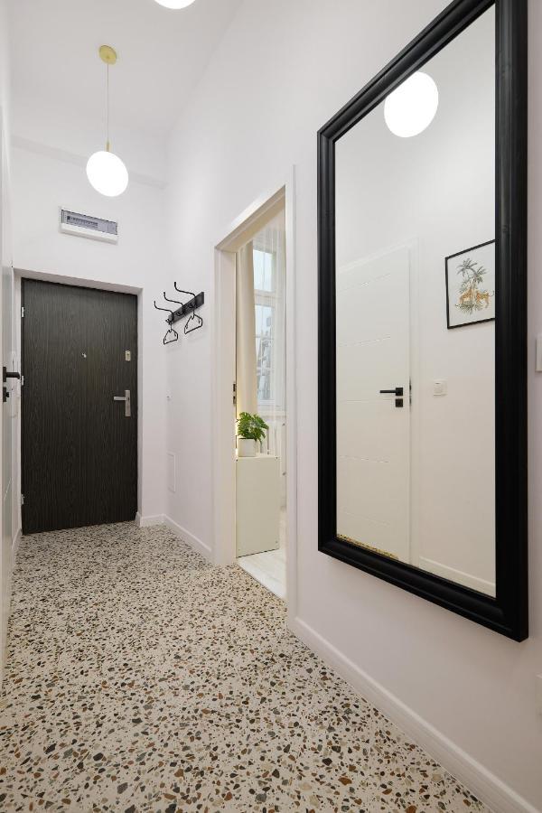 Plac Ratuszowy 50 - Old Town - 2 Sypialnie I Salon Jelenia Góra Kültér fotó